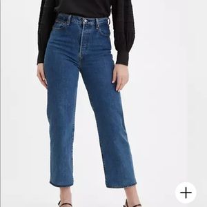 NWT Levi’s Ribcage Straight Ankle Women’s Jeans